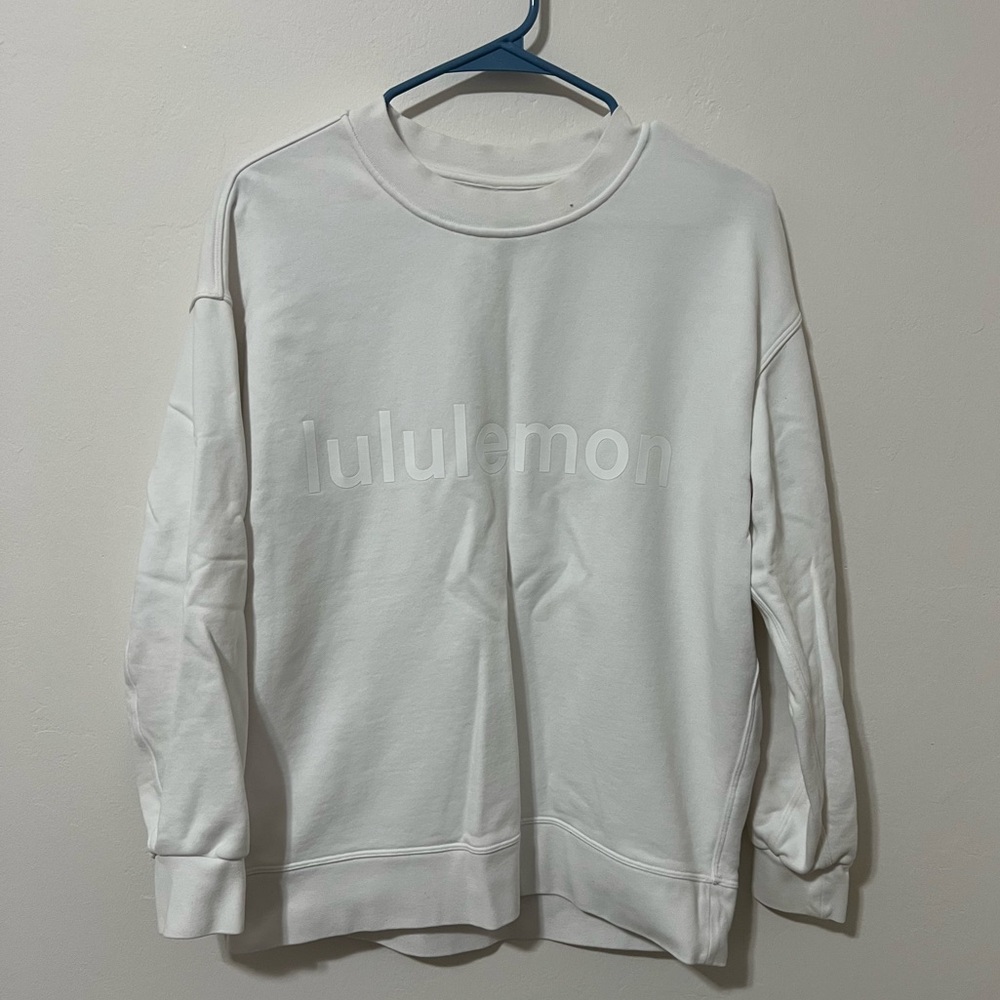 LULU WHITE CREWNECK